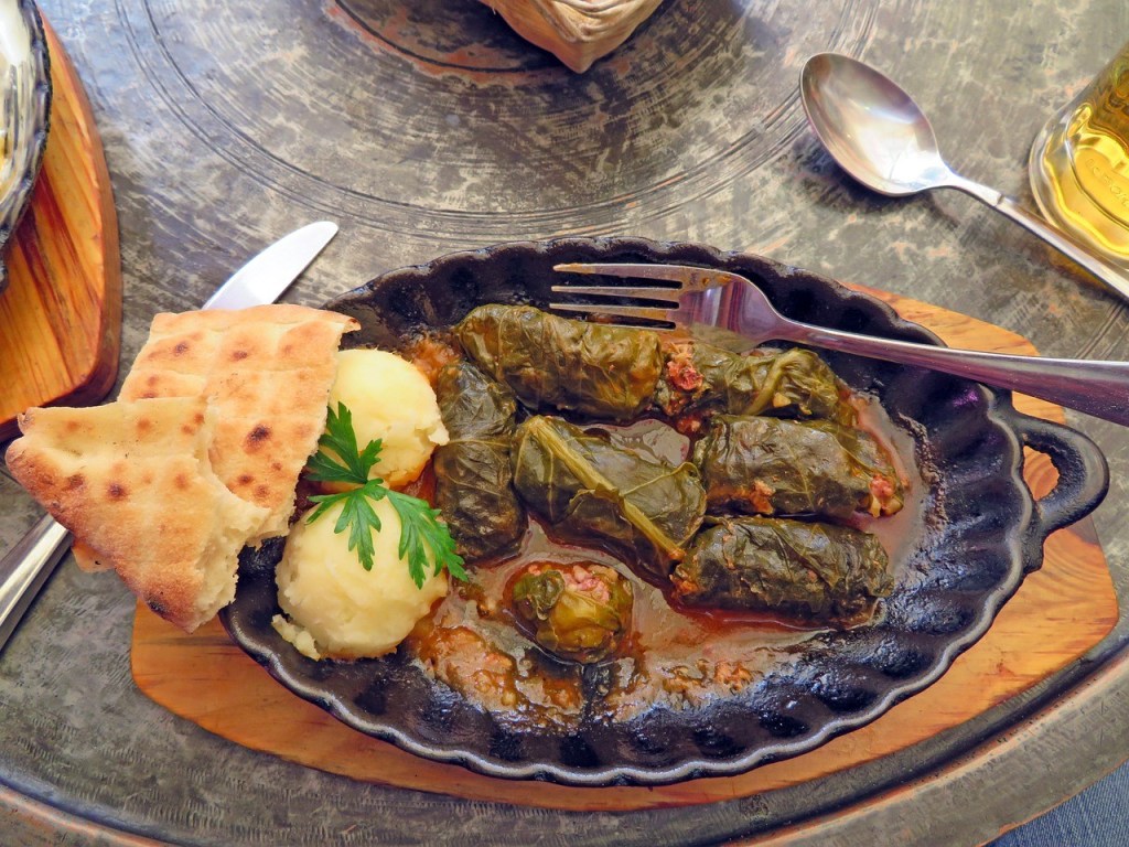 A bowl of sarma.