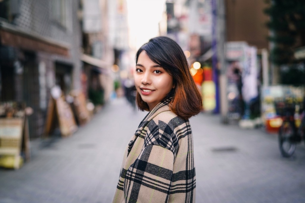 A woman is ready to visit Tokyo on a budget